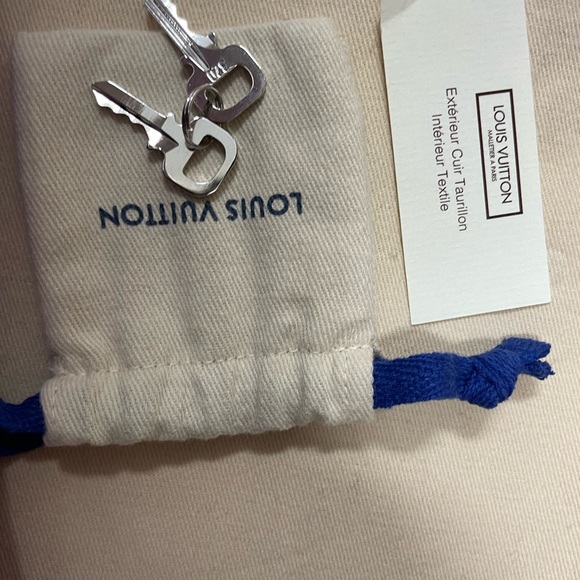 Louis Vuitton Pink and Purple Keepall Travel Bag - Picture 3 of 12